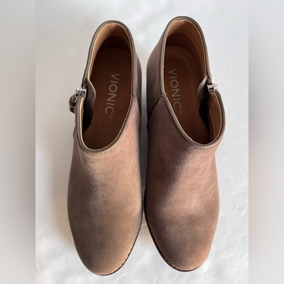 Vionic Joy Serena Orthotic Suede Ankle Boots Womens 6 Taupe Comfort Side Zip - Picture 3 of 7